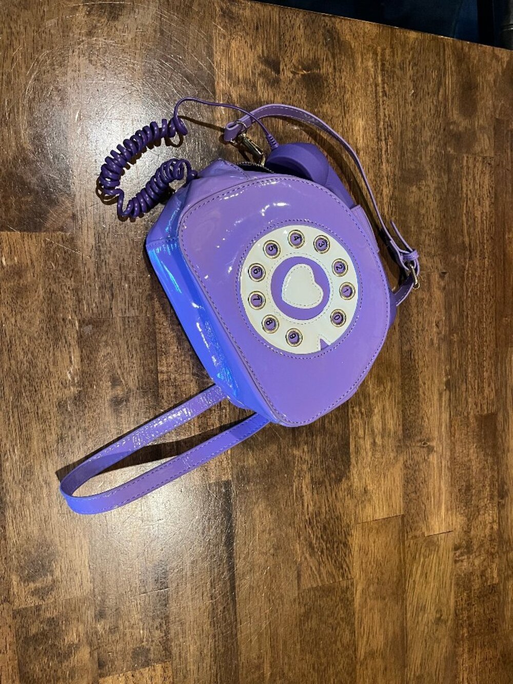 Fun Telephone Purse - Picture 3 of 10